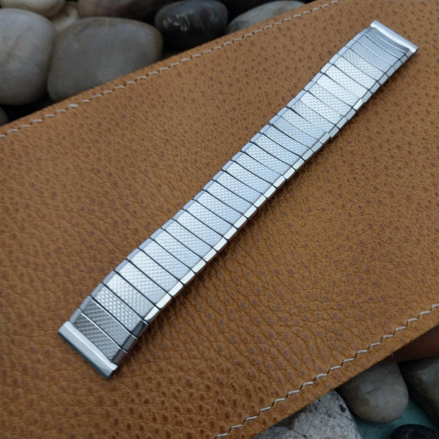 17.2mm 10k White Gold-Filled Kreisler USA Classic nos 1950s Vintage Watch Band