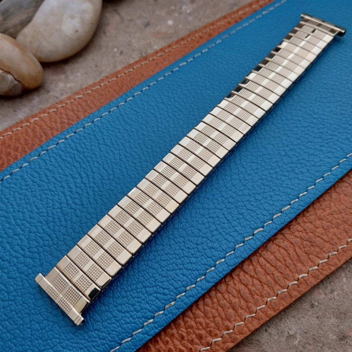 16mm 18mm 19mm Gemex Gold-Filled Classic Stretch Unused 1950s Vintage Watch Band
