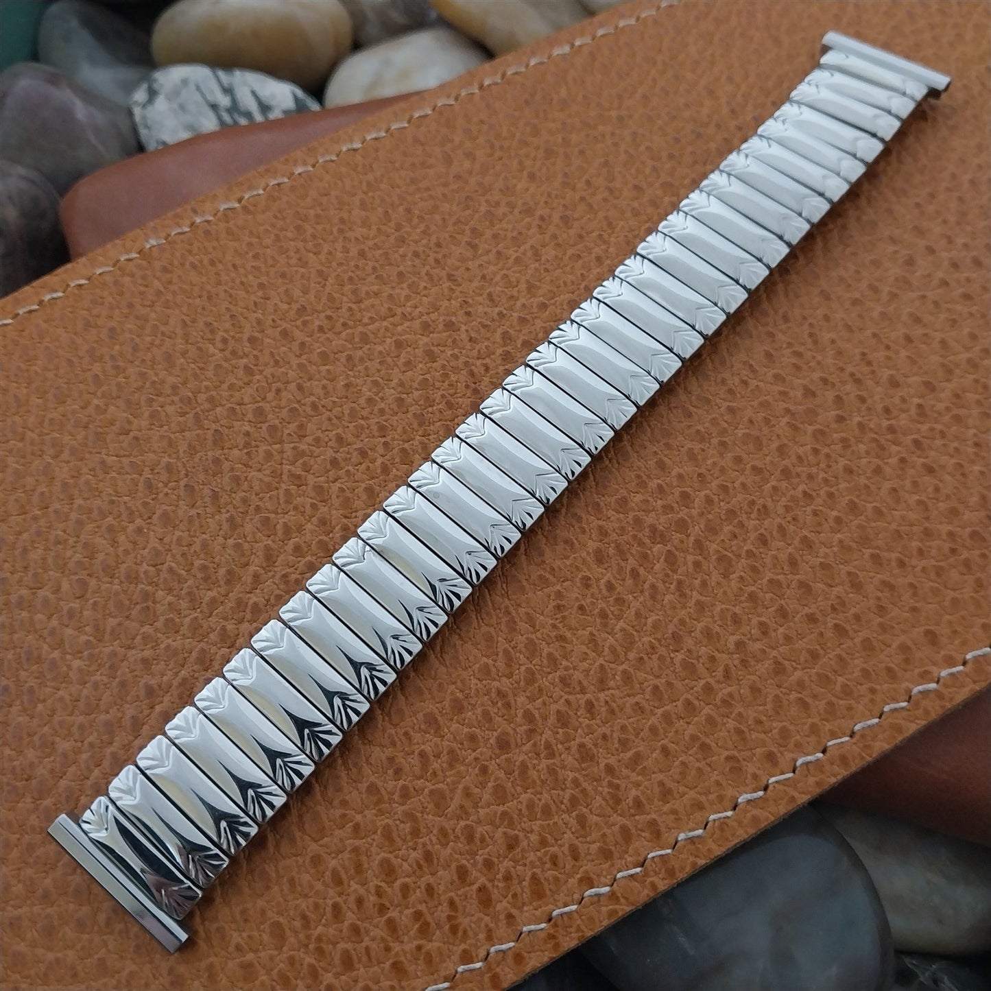 16mm 18mm 19mm Stainless Steel Bellavance USA Unused 1960s Vintage Watch Band