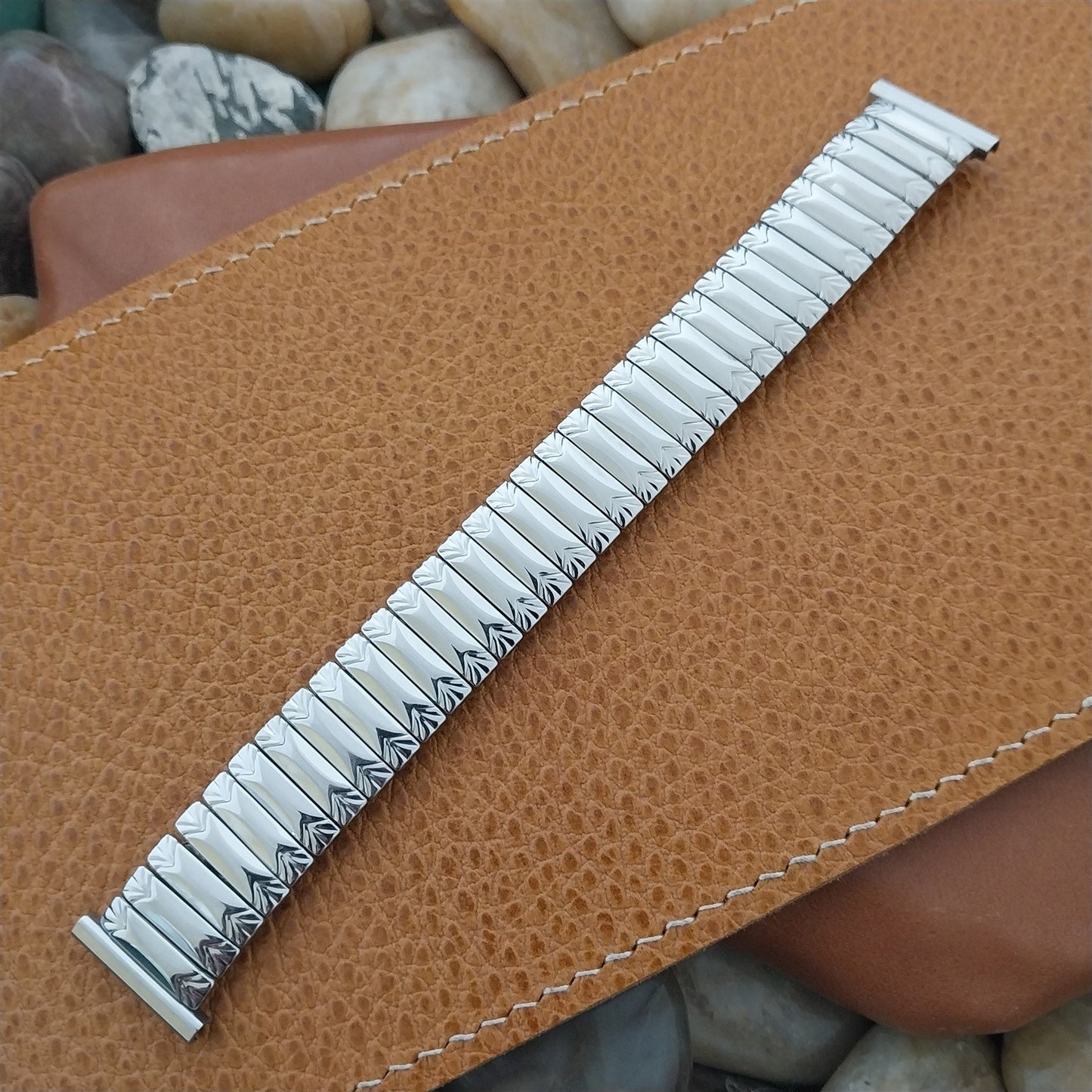 16mm 18mm 19mm Stainless Steel Bellavance USA Unused 1960s Vintage Watch Band