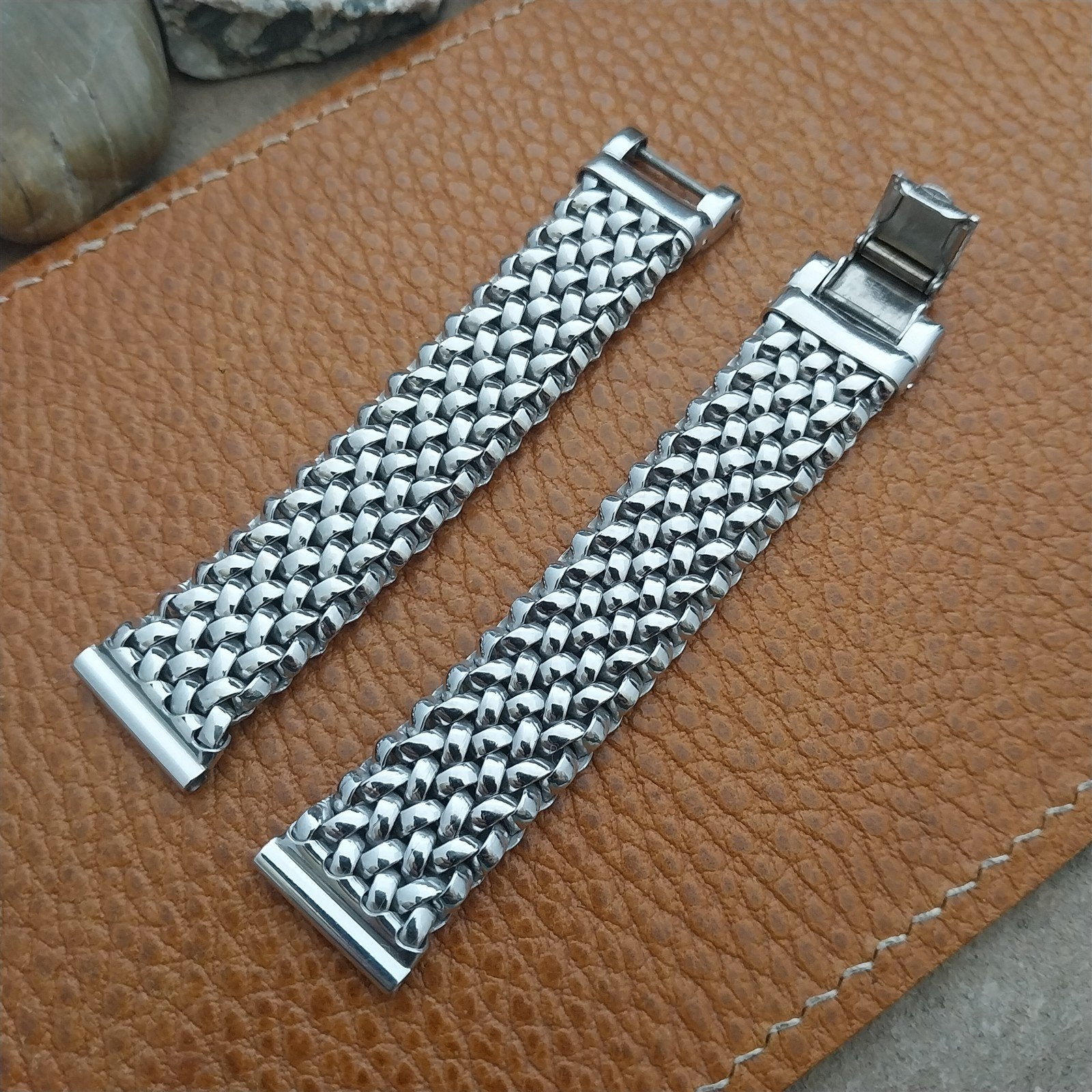 Vintage 16mm White Gold-Filled Mesh 1940s Kreisler Wonder Weave Watch Band