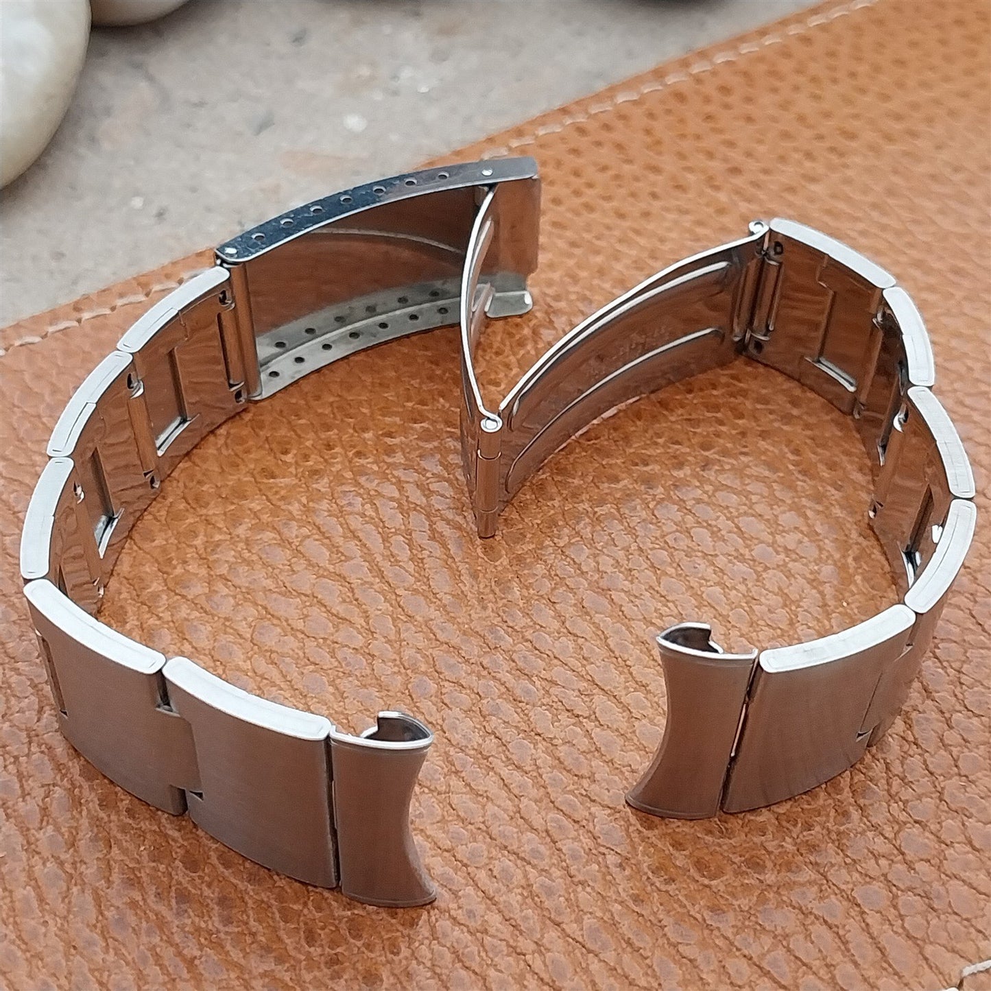 Kreisler Stelux 17mm 18mm 19mm Classic Stainless Steel 1970s Vintage Watch Band