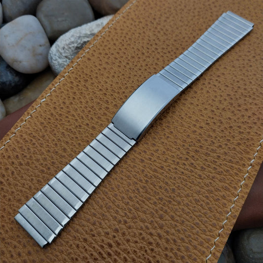 Vintage 18mm Stainless Steel LED LCD Bear NOS Unused Classic 1970s Watch Band