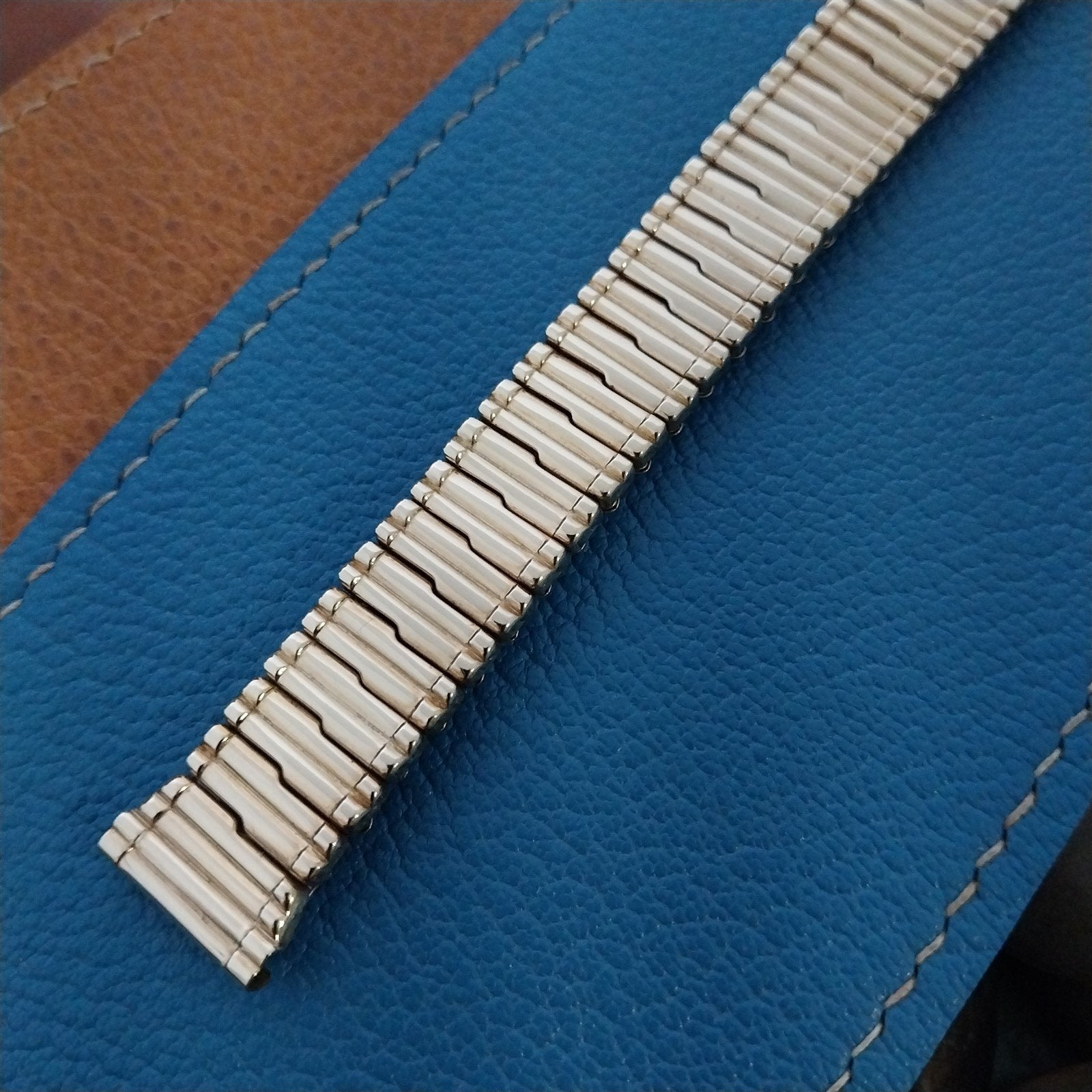 1940s Gold Filled 5/8" Stonewall USA Classic Stretch Unused Vintage Watch Band