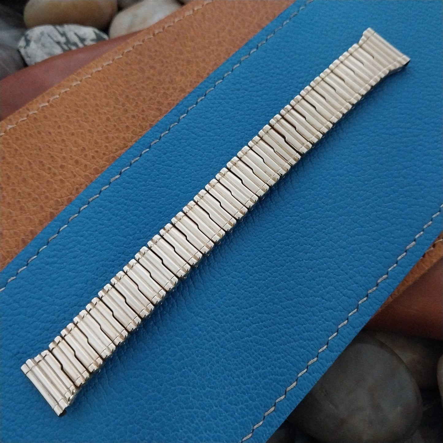 1940s Gold Filled 5/8" Stonewall USA Classic Stretch Unused Vintage Watch Band