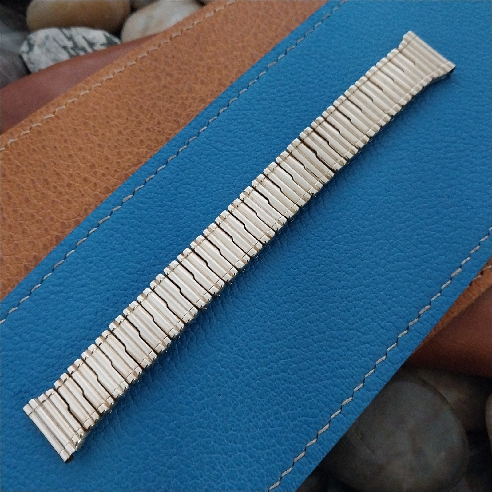 1940s Gold Filled 5/8" Stonewall USA Classic Stretch Unused Vintage Watch Band