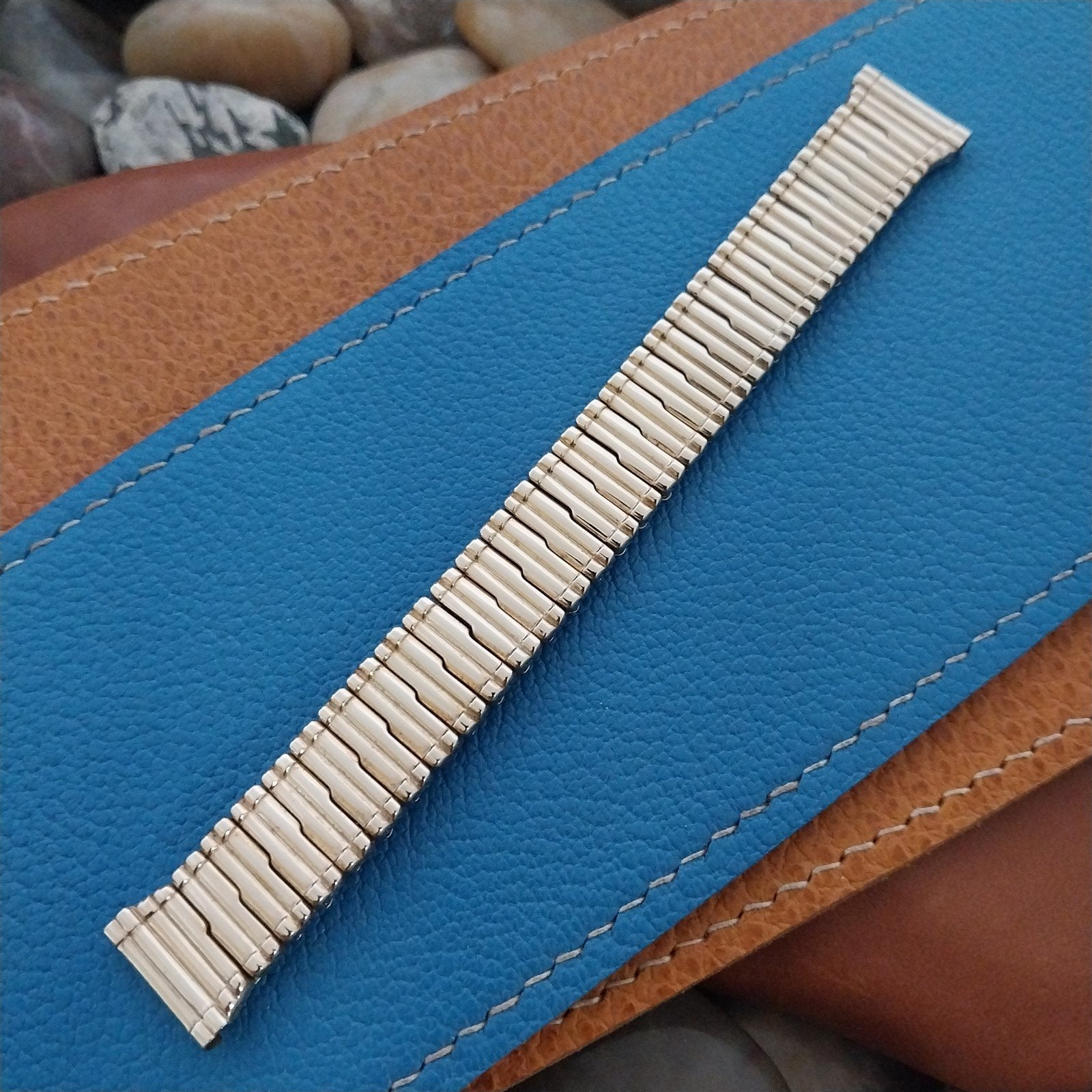 1940s Gold Filled 5/8" Stonewall USA Classic Stretch Unused Vintage Watch Band