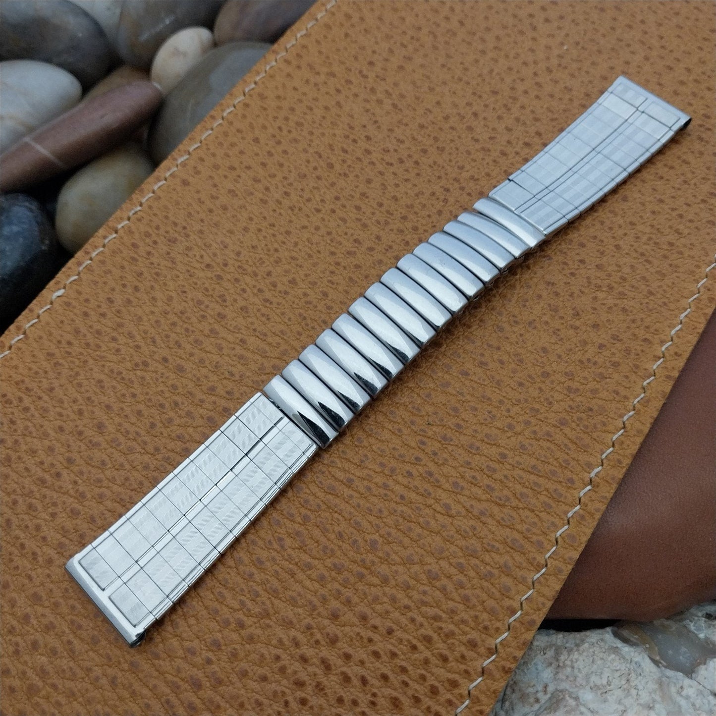 17.2mm 11/16" Mira-Flex USA Stainless Steel Expansion 1960s Vintage Watch Band