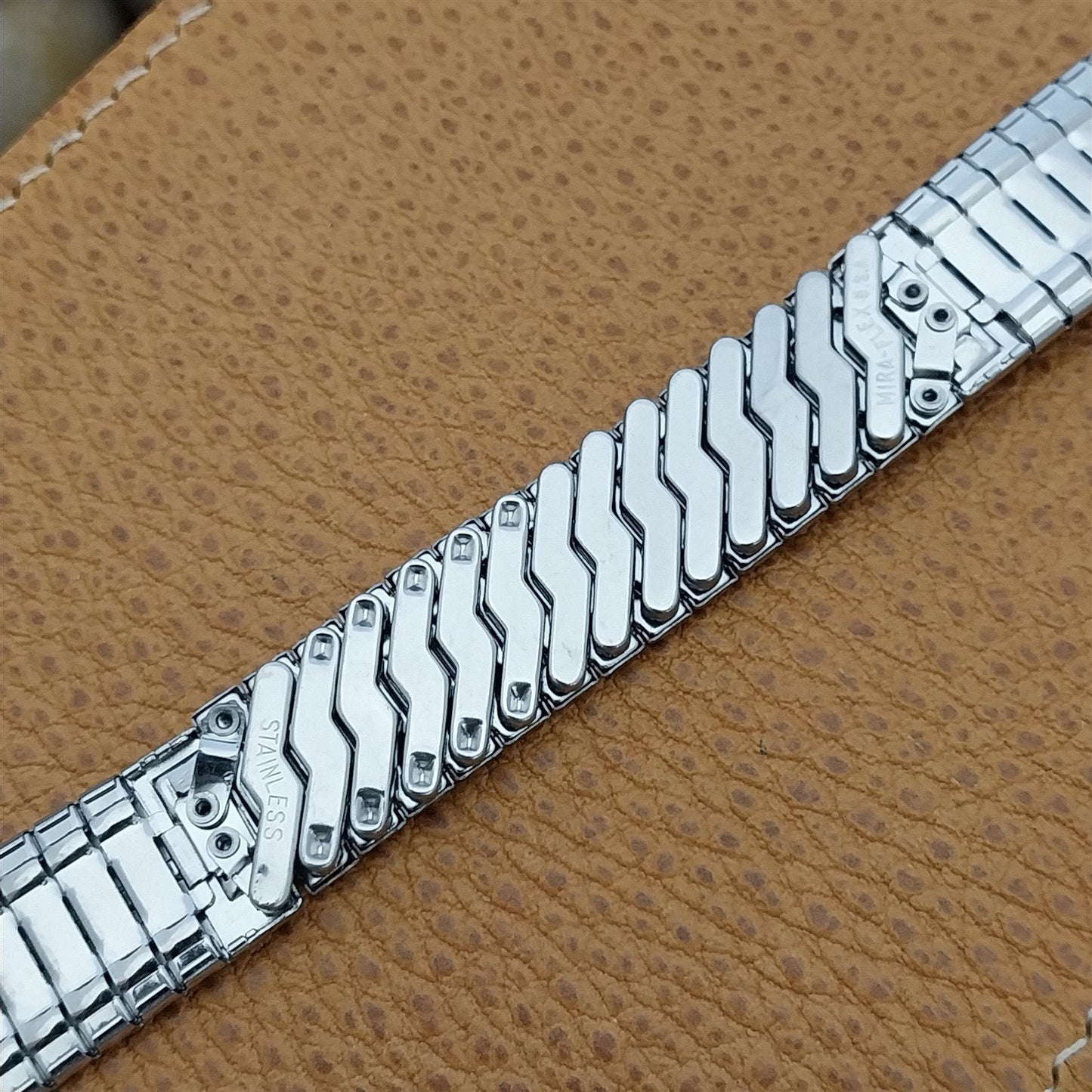 17.2mm 11/16" Mira-Flex USA Stainless Steel Expansion 1960s Vintage Watch Band