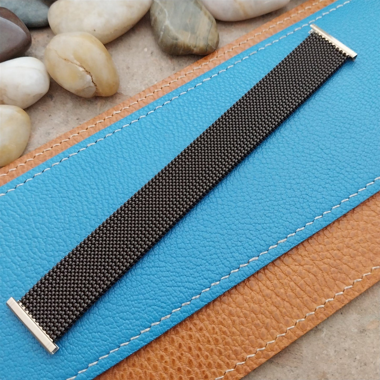22mm 20mm 19mm Evinger USA Brown & Gold ep Stretch Mesh 1970s Vintage Watch Band