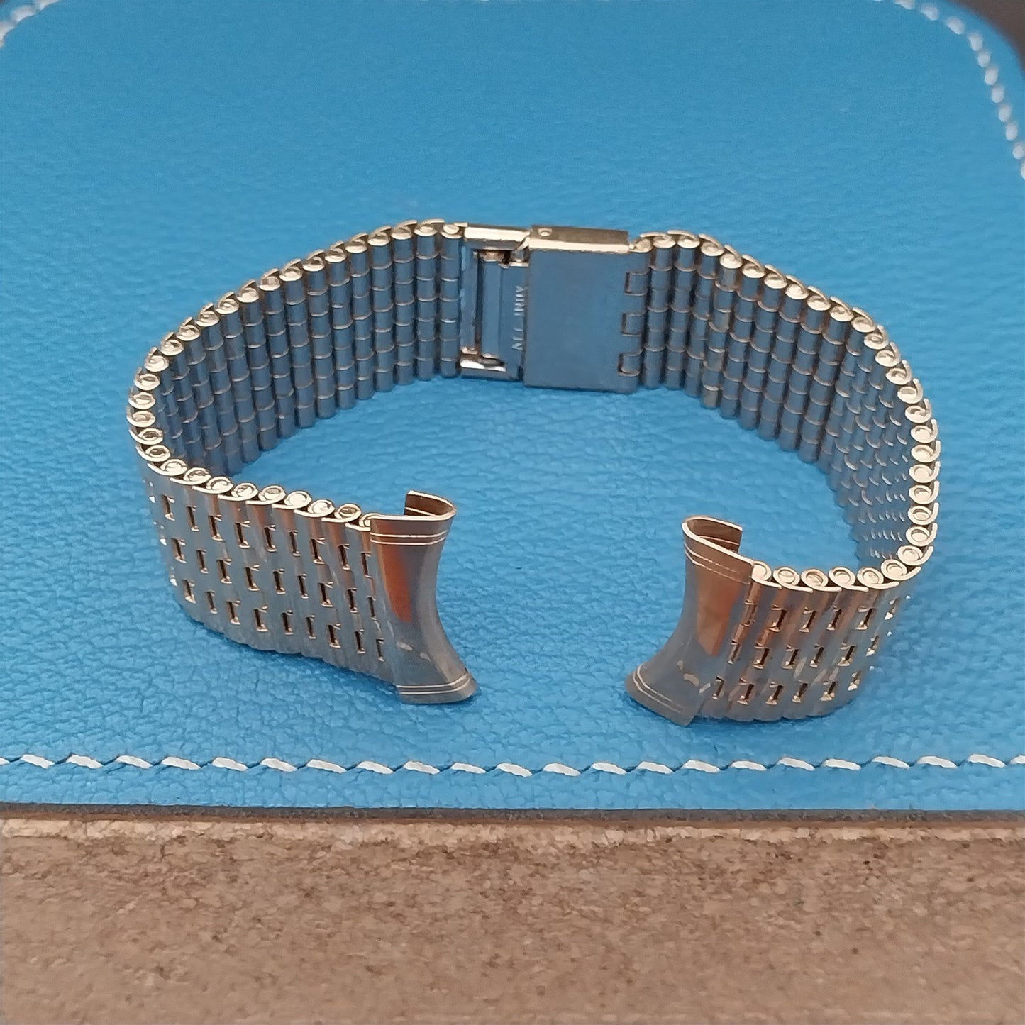 Vintage 22mm 20mm Gold-Tone NSA Kreisler Unused Old-Stock Classic Watch Band