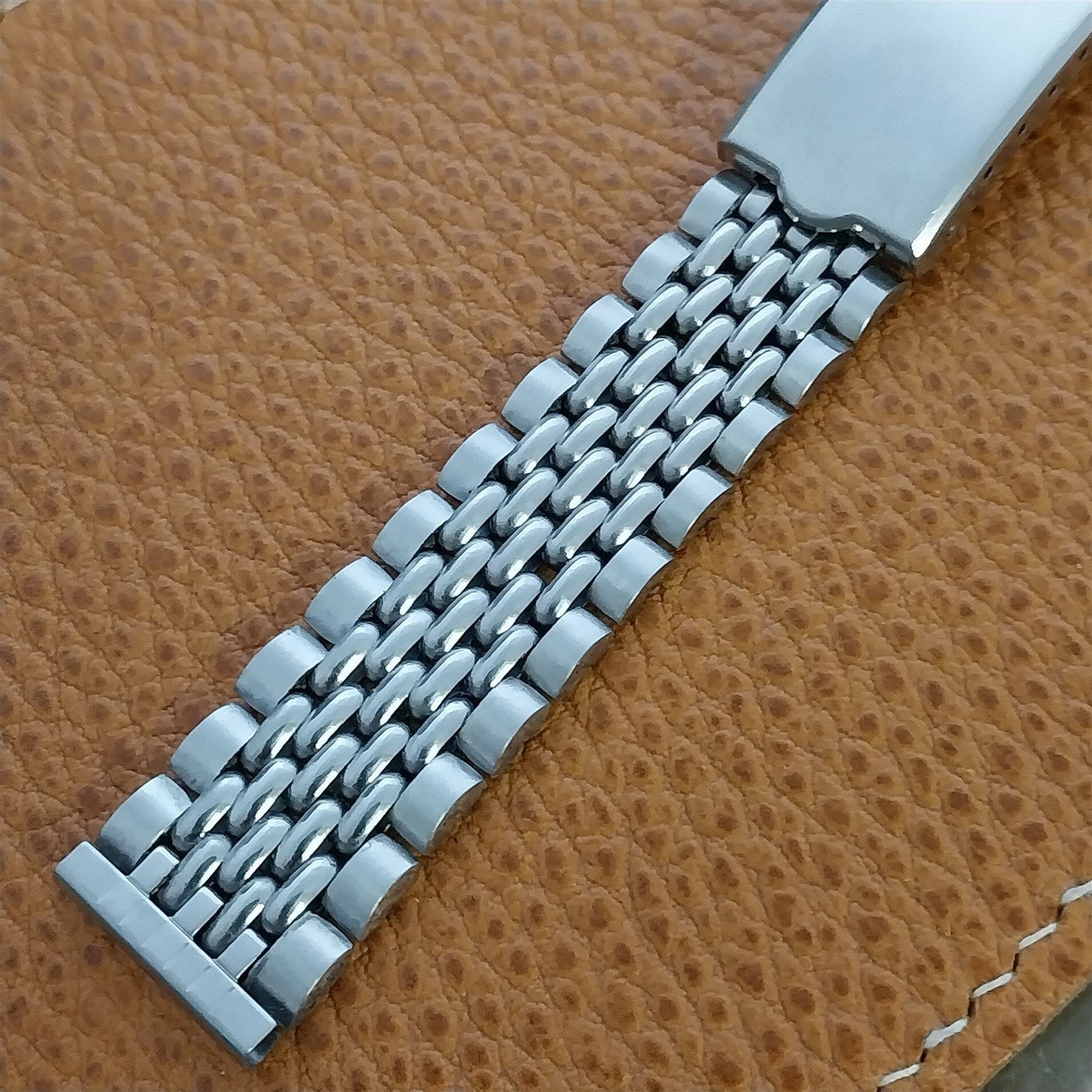 Long Beads of Rice Stainless Steel 17.2mm 1960s-1970s Unused Vintage Watch Band