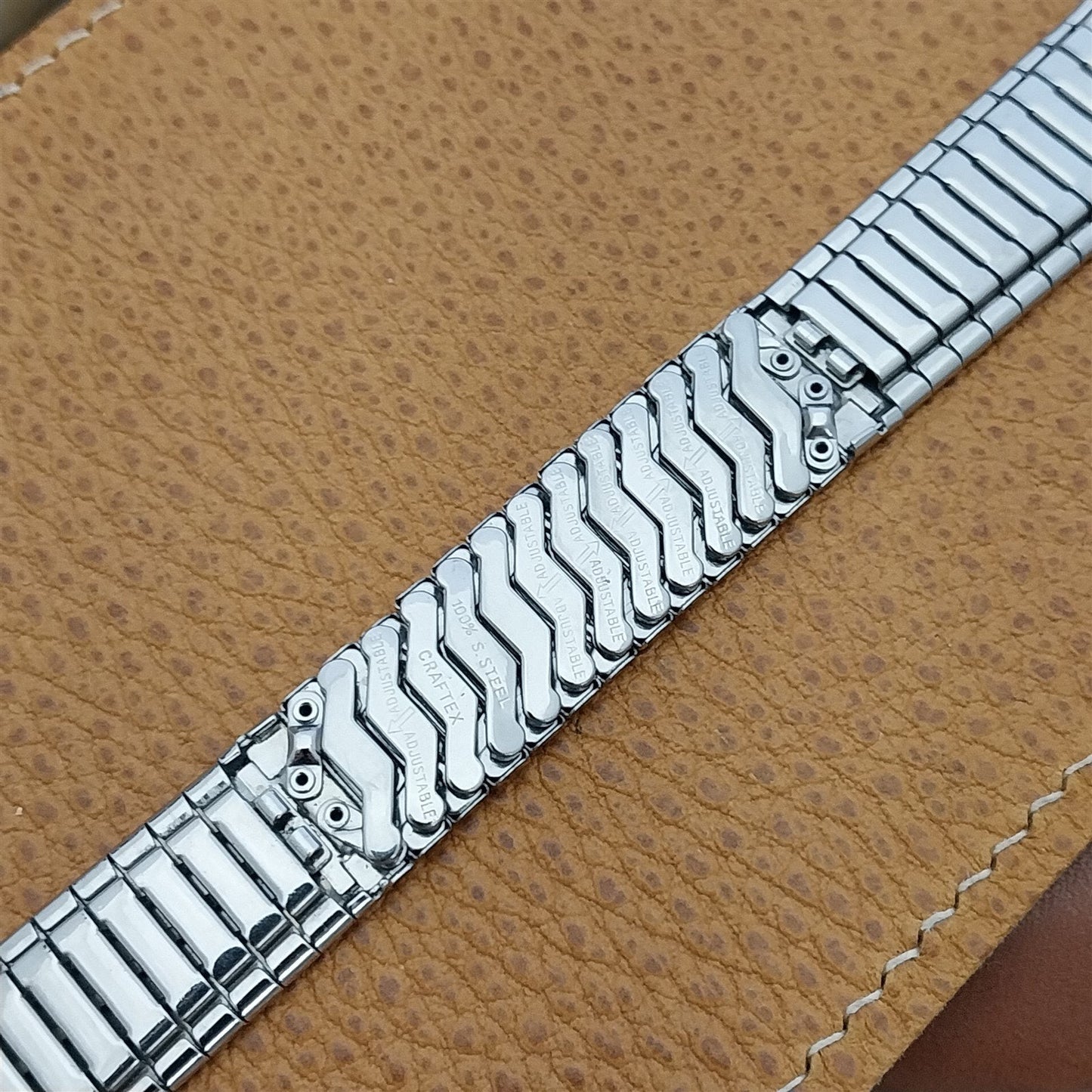 18mm 19mm Stainless Steel nos 1960s Expansion Craftex Vintage Watch Band 17.2mm