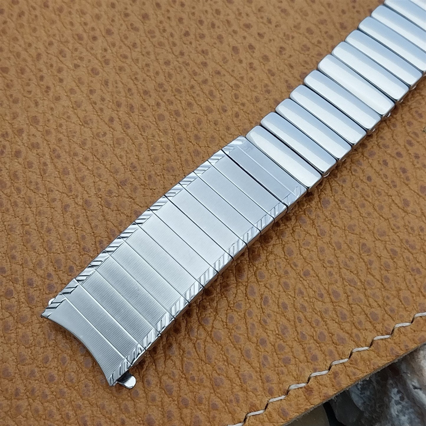 17.2mm 11/16" Stainless Steel Expansion nos 1960s Vintage Watch Band