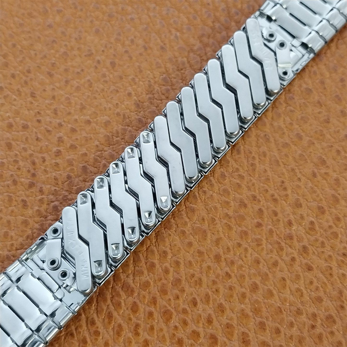 Vintage 17mm 18mm 19mm 1970s Mira-Flex Classic Stainless Steel Watch Band