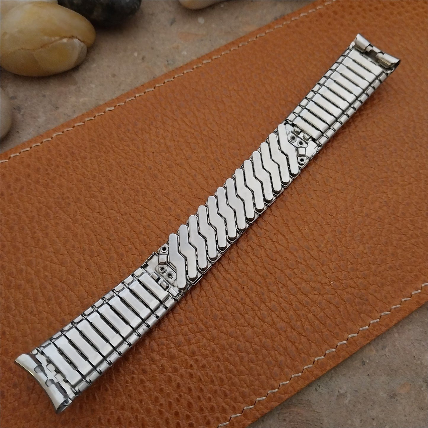 Vintage 17.2mm 1960s-1970s Vintage Stainless Steel Classic Expansion Watch Band
