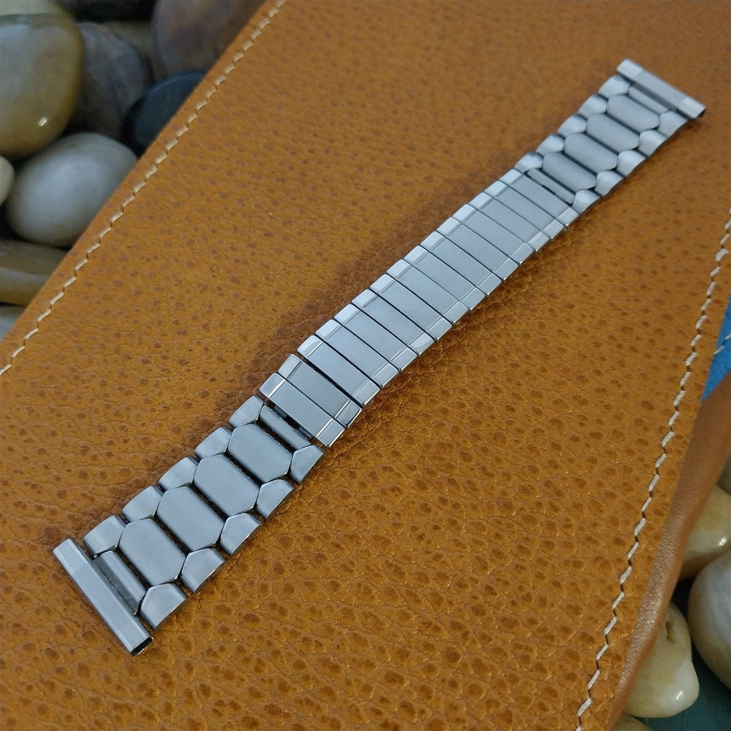 1960s Vintage 19mm 18mm Classic Stainless Steel Stretch Unused Watch Band