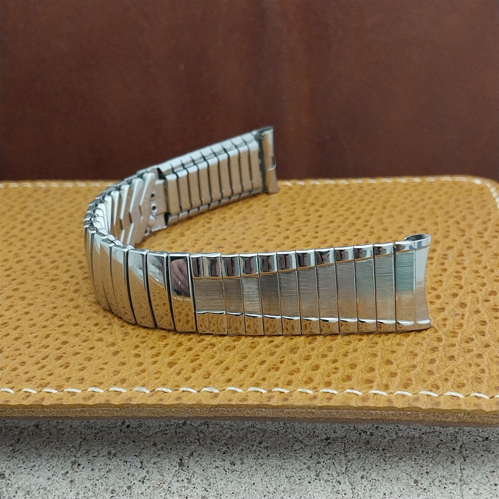 17.2mm 11/16" 1960s Stainless Steel Expansion nos Unused Vintage Watch Band