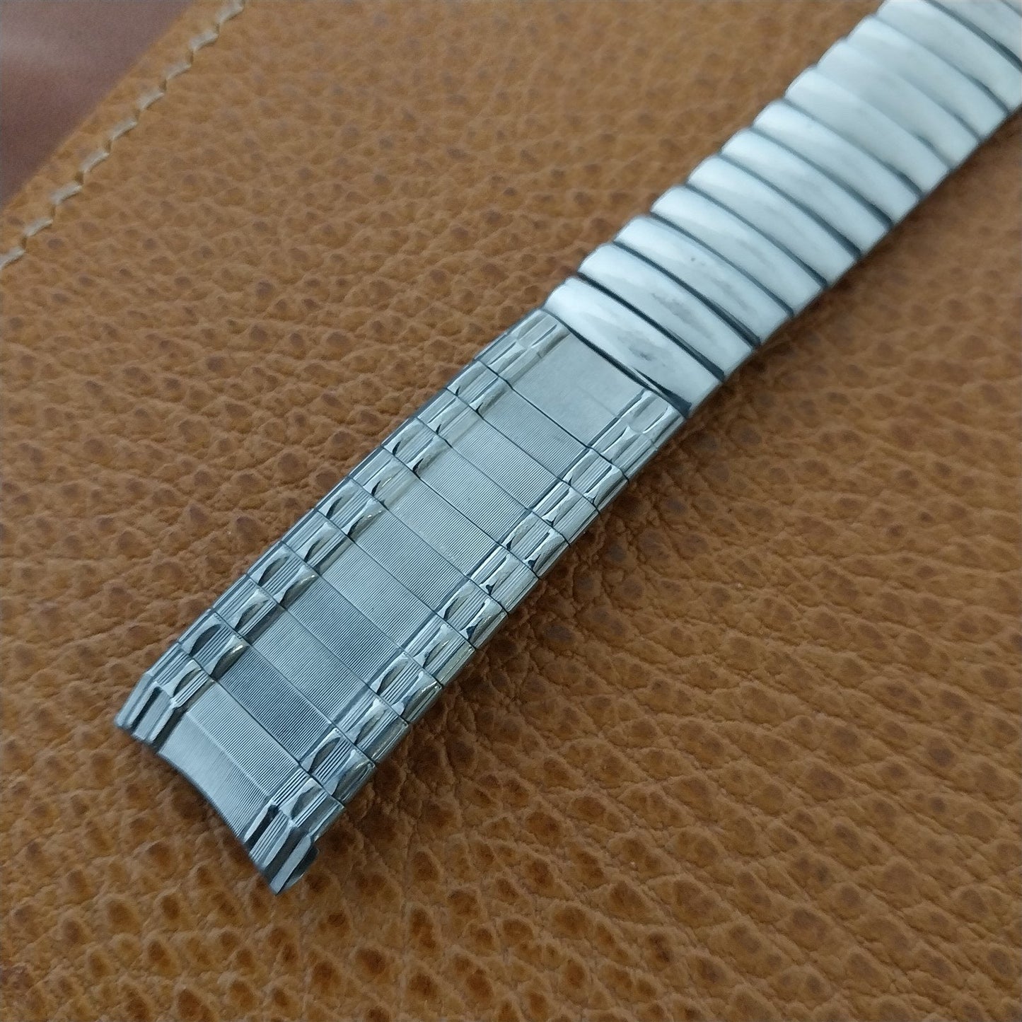 1960s 1970s Stainless Steel nos Center Expansion Vintage Watch Band 11/16"