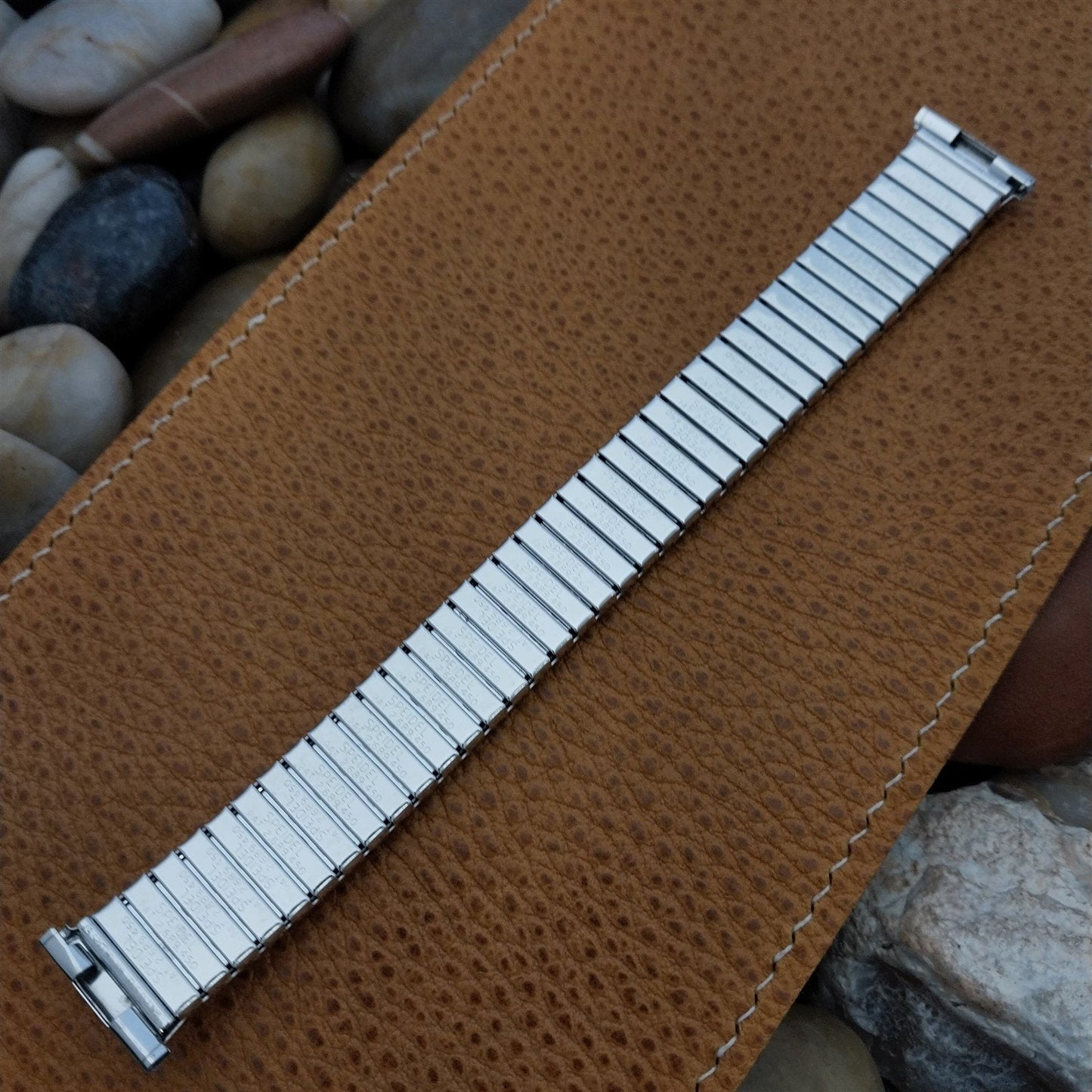19mm 18mm 1967 White Gold-Filled Classic Speidel Depth nos Vintage Watch Band