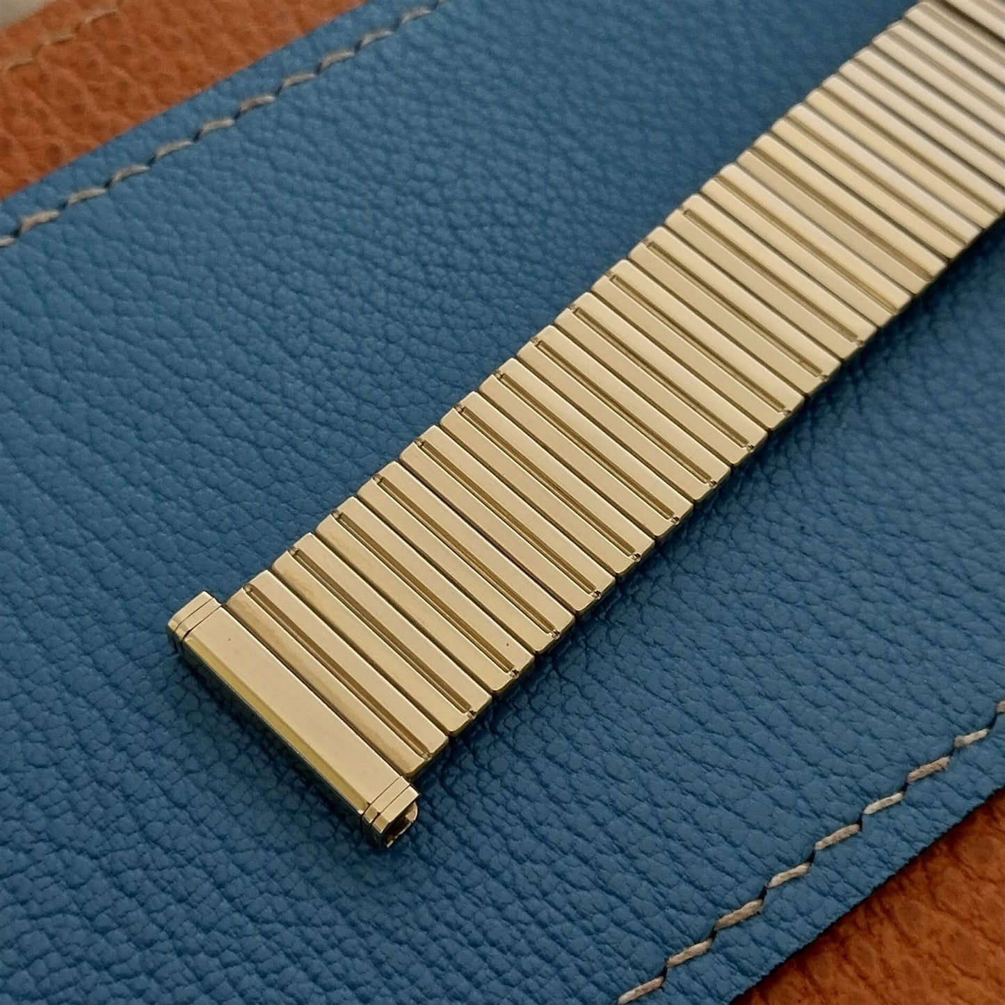 long 10k Gold Filled 1950s Bellavance Expansion Vintage Watch Band nos