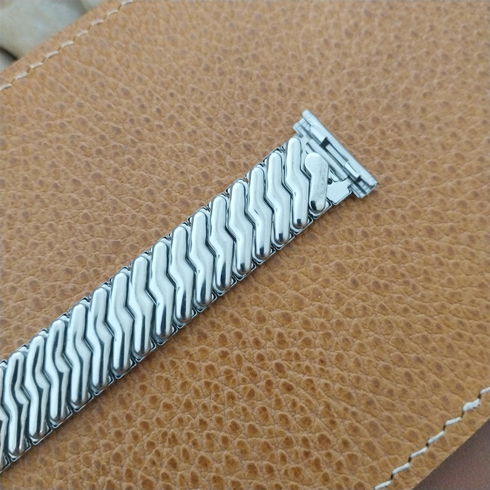 Stainless Steel Hadley USA Expansion nos 60s Vintage Watch Band 19mm 18mm 16mm