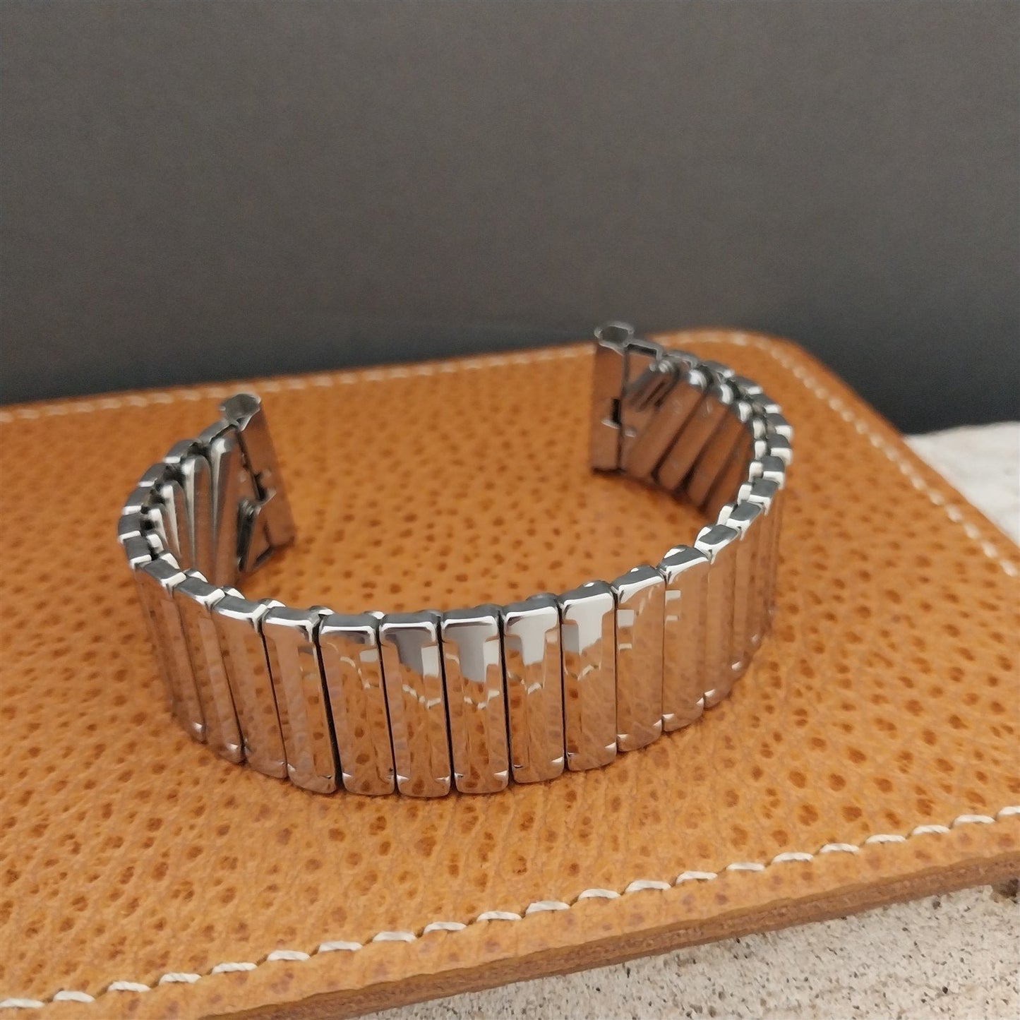 18mm 19mm JB Champion USA Wide Stainless Steel Unused 1950s Vintage Watch Band