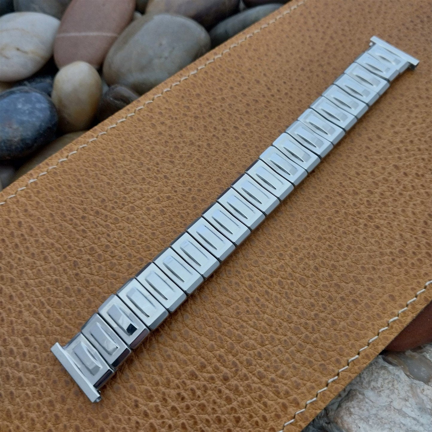 19mm 18mm Vintage 1950s Stainless Steel Stretch JB Champion Unused Watch Band