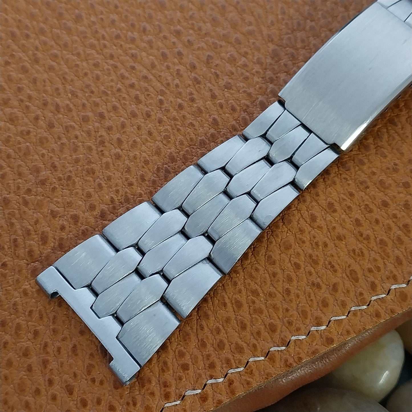 24mm Stainless Steel Coffin Link nos Unused 1970s Vintage Watch Band