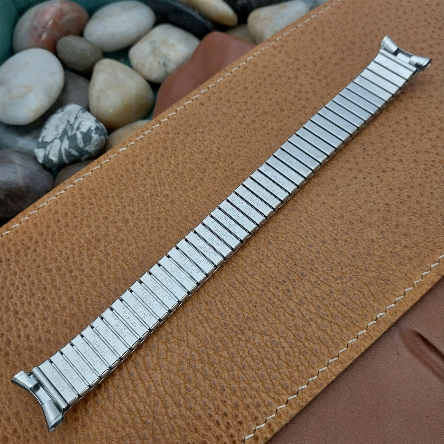 Beads of Rice Stainless Steel Speidel Tempest 1963 Long nos Vintage Watch Band