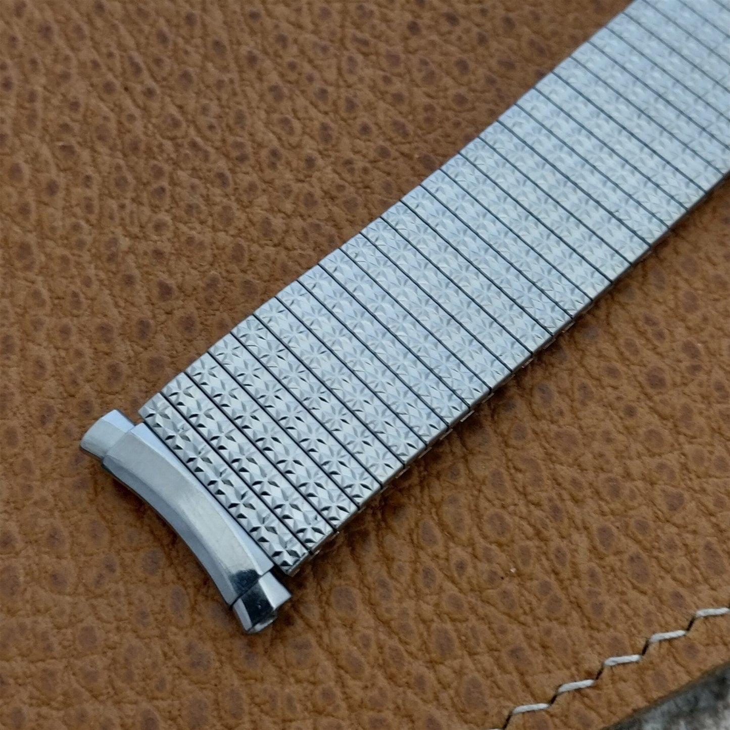 Vintage Bulova 20mm 19mm 18mm 1970s Thinline Stainless Steel Unused Watch Band