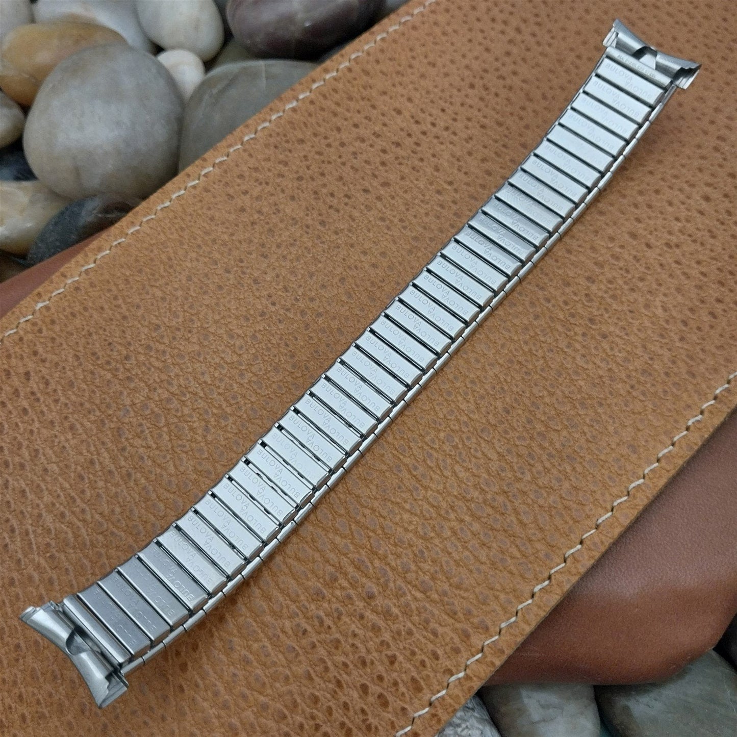 19mm 18mm 17mm Bulova Stainless Steel 1970s nos Unused Vintage Watch Band