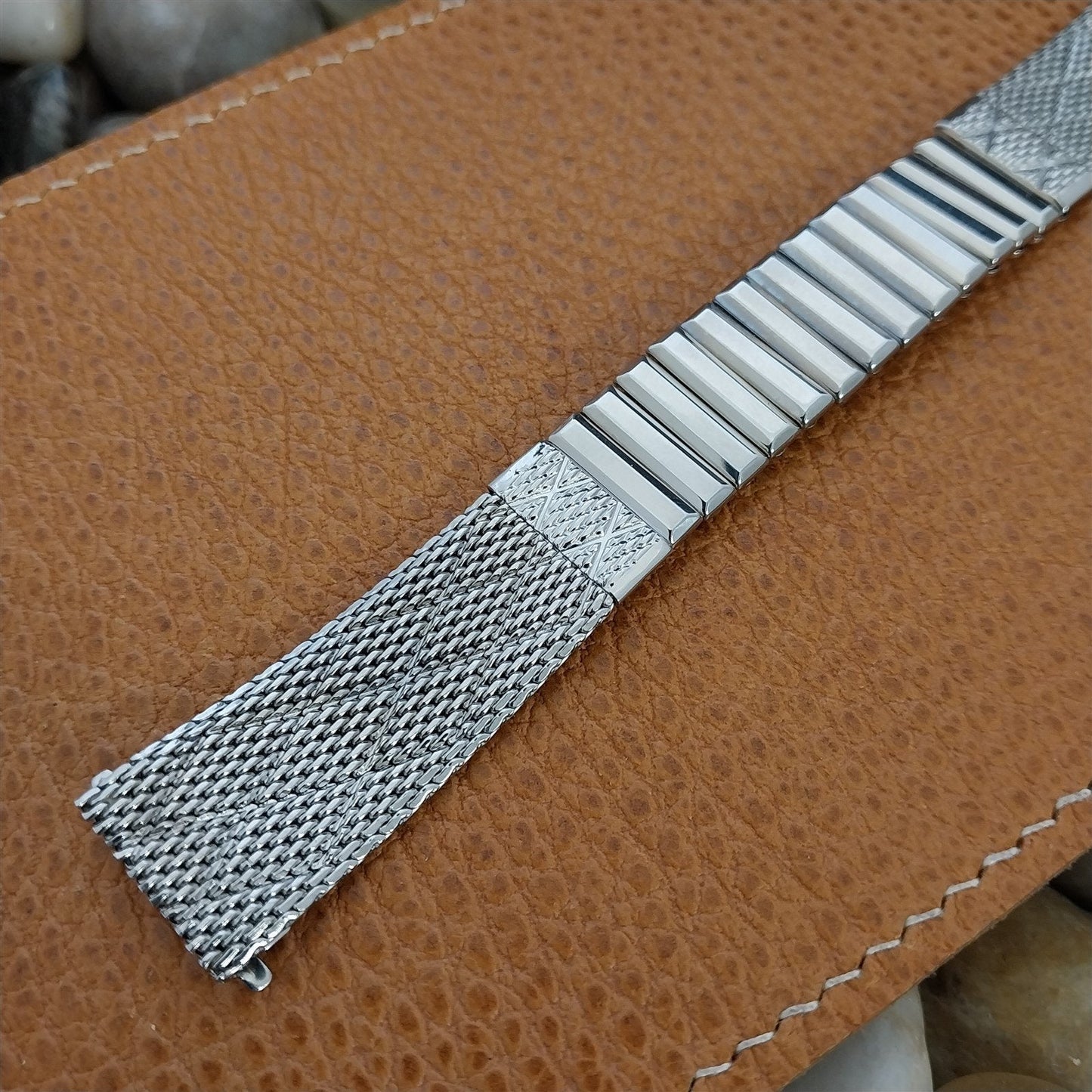 17.2mm 11/16" Kreisler USA Stainless Steel Mesh nos 1960s Vintage Watch Band