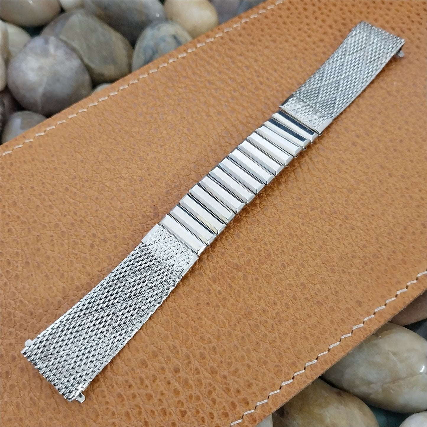 17.2mm 11/16" Kreisler USA Stainless Steel Mesh nos 1960s Vintage Watch Band