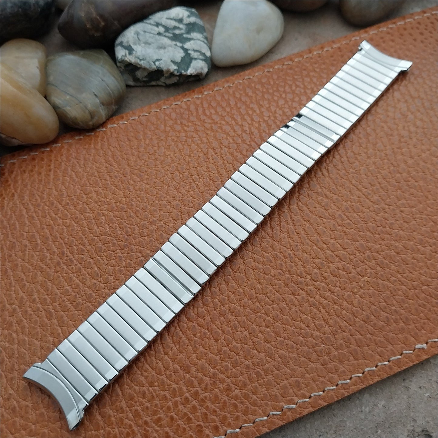17mm 18mm 19mm JB Champion Stainless Steel Stretch nos 1960s Vintage Watch Band